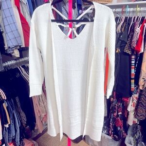 Ms. Maggie women’s size small open front tunic cardigan sweater white peep back